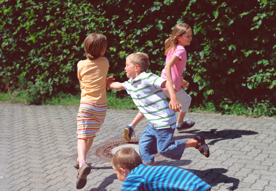 Activiteit tikspel Iemand is 'm niemand is 'm